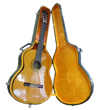 Gomez 034 guitare classique Natural modèle 1/2
